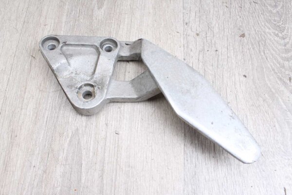 Jalkatuen kiinnityslevy, edessä vasen Yamaha FZR 1000 Exup 3LE 89-93