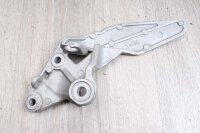 Jalkatuen kiinnityslevy, edessä oikea Yamaha FZR 1000 Exup 3LE 89-93