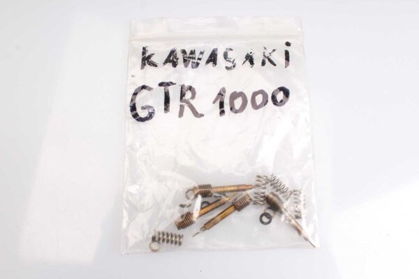 Kaasuttimen suuttimet Kawasaki GTR 1000 ZGT00A 86-95
