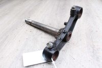 Fork bridge in front below Yamaha FZR 600 3HE 89-93