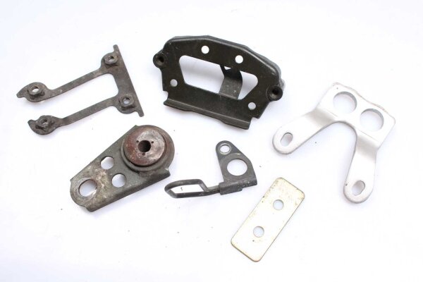 Sekoitettu erä telinejäämiä Yamaha YZF R6 RJ03 036 01-02