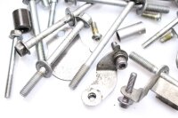 Blandet parti af resterende dele Divers Yamaha YZF R6 RJ11 06-07