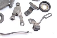 Blandat parti kvarvarande delar Divers Yamaha XVS 1100 Drag Star VP05 99-04