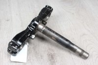 Haarukkasilta edessä alla Yamaha XT 500 1N5 76-77