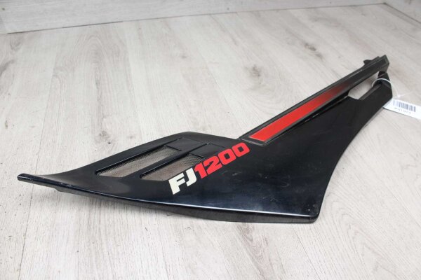 Side panel panel front left Yamaha FJ 1200 1XJ 86-87